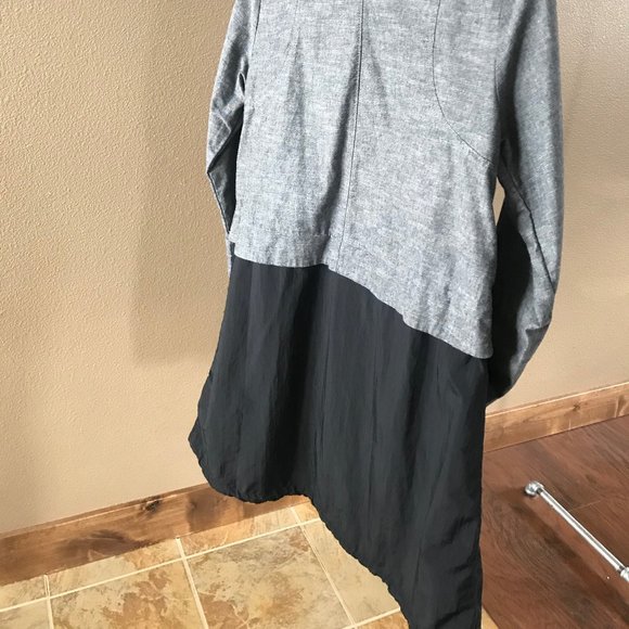 Nike International Rain coat - Picture 4 of 5